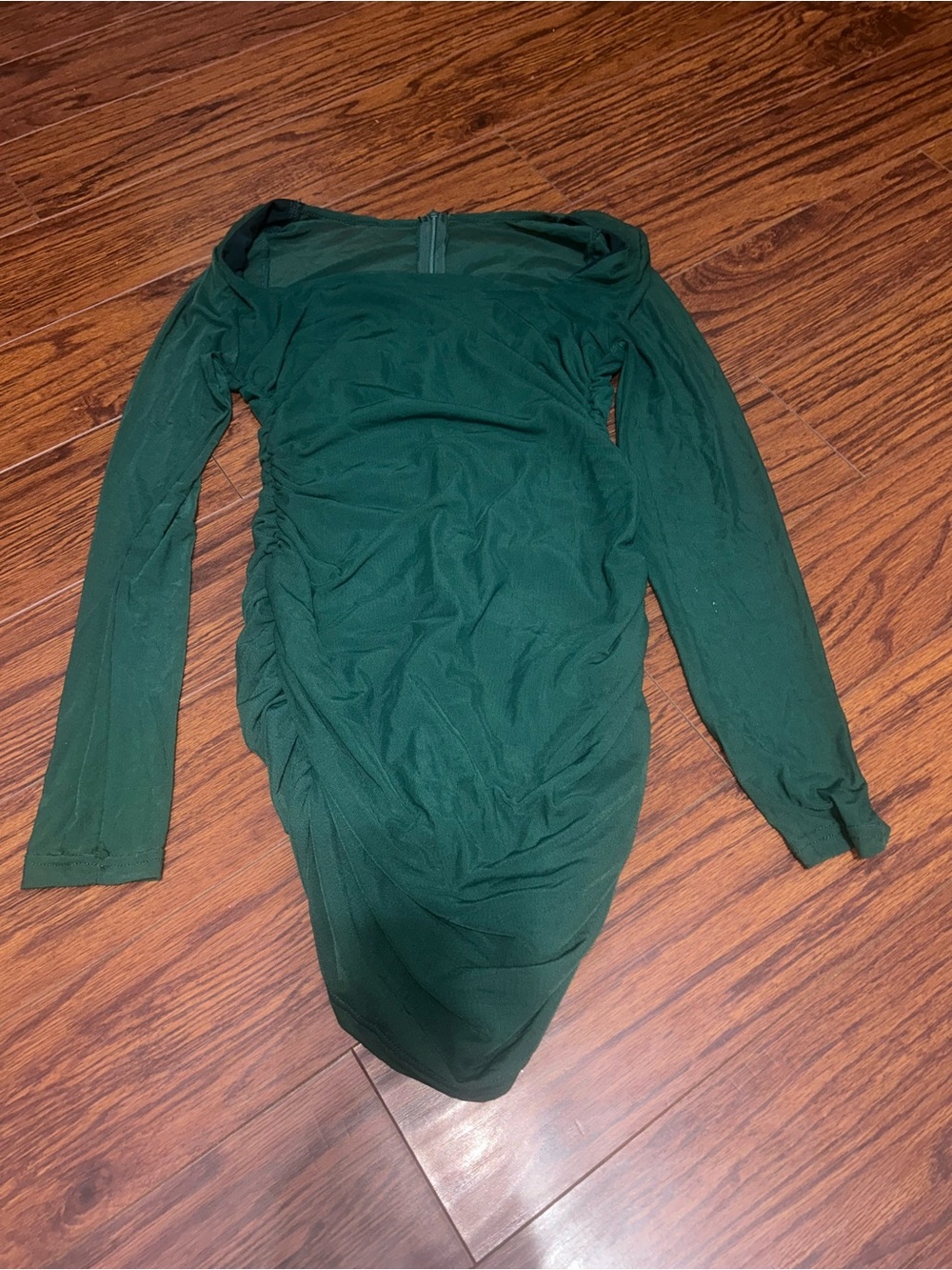Long Sleeve Emerald Green Ruched Bodycon Dress